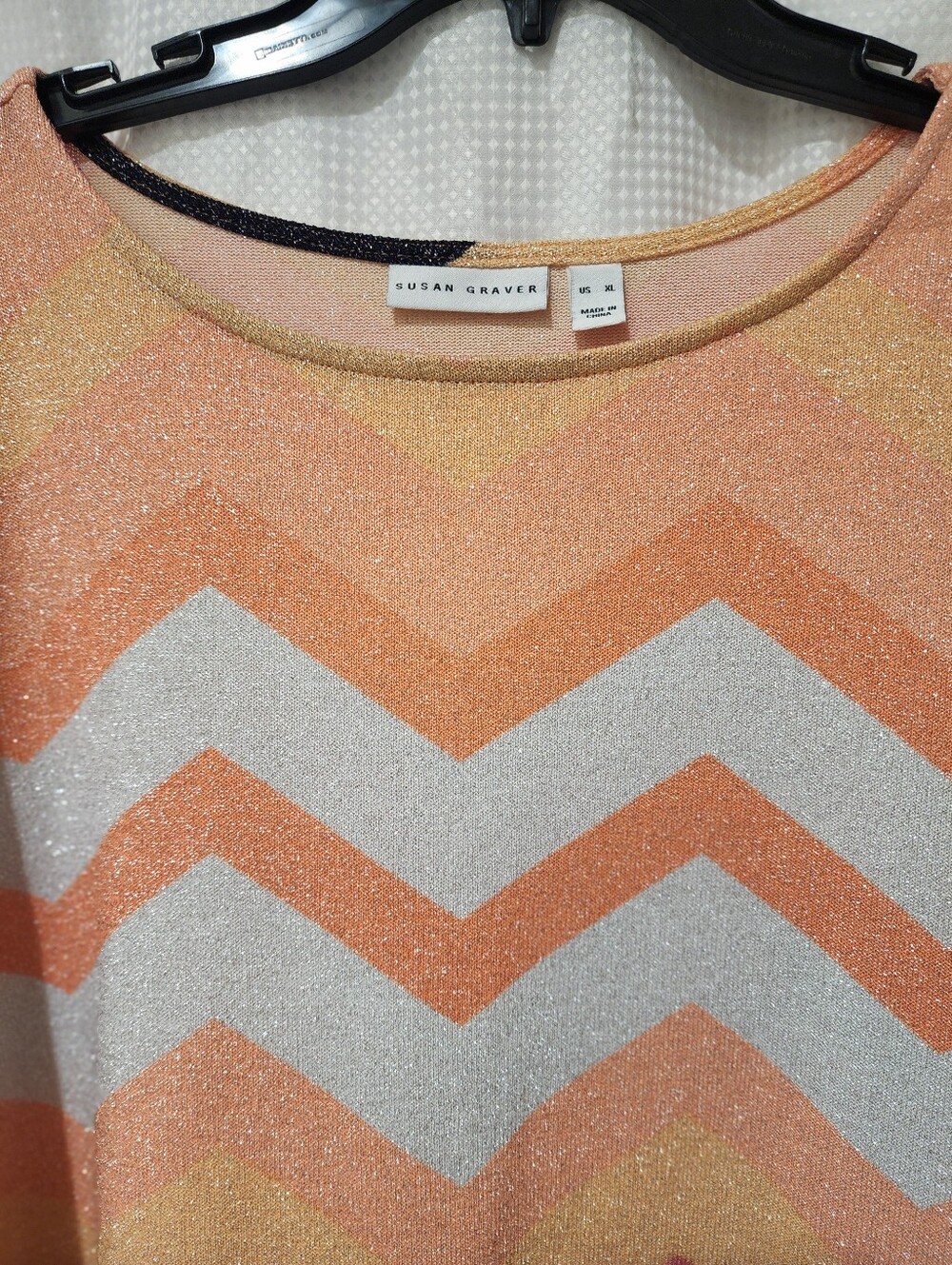 Susan Graver QVC XL Lurex Lightweight  Stretch Knit Sweater Chevron Coral Pink - Picture 2 of 10